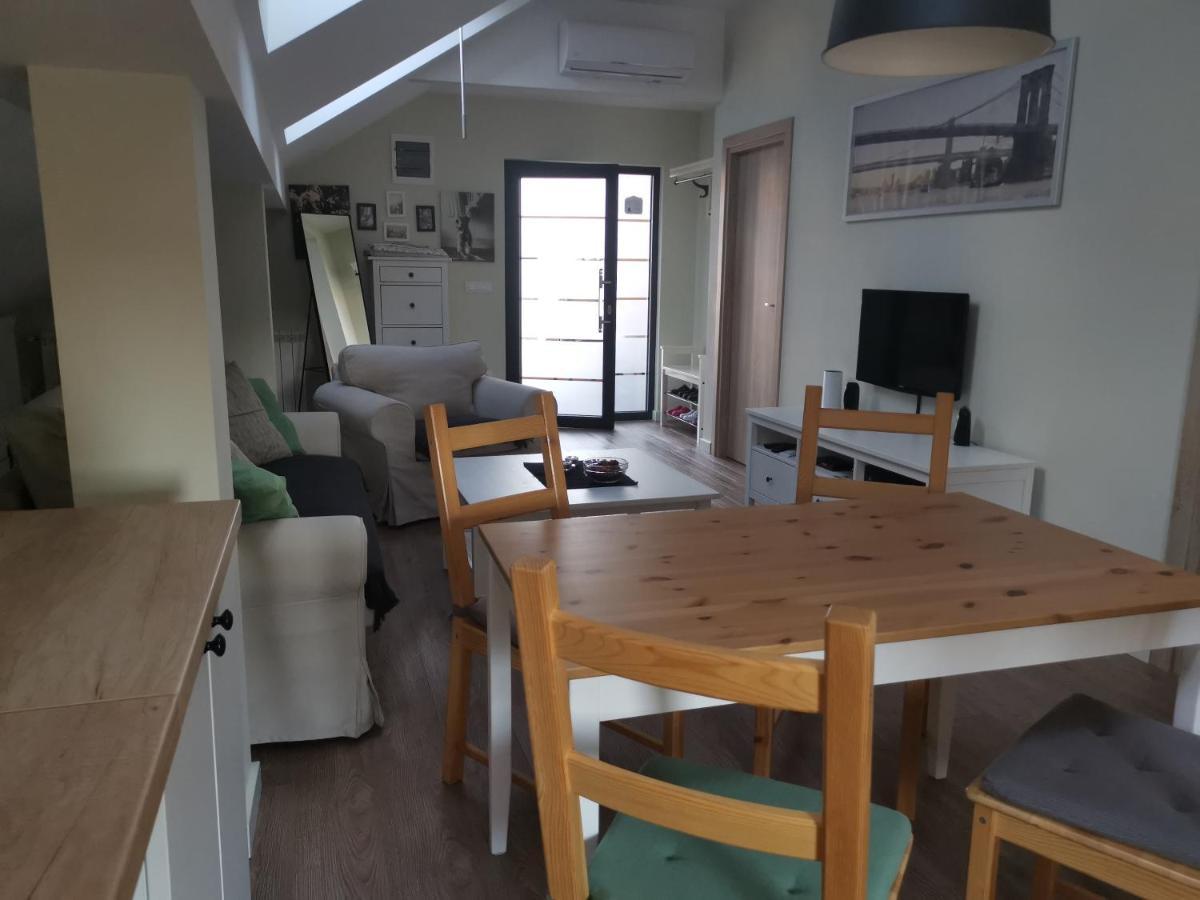 Vukajlo Apartment Белград Екстериор снимка